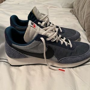 Nike Tailwind 79, new without box.